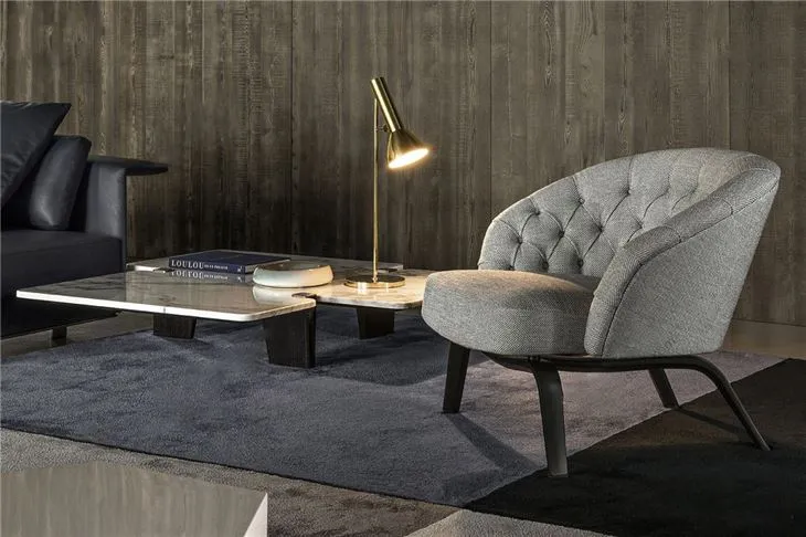 Custom Hotel Vierashuone Metal Leg Chair